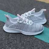 Ultraleichte atmungsaktive Schuhe