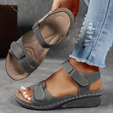 Iida Orthopädische Sandalen