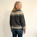 Lilja - Strickpullover mit auffälligem Muster