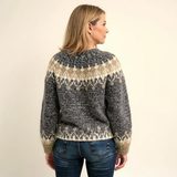 Lilja - Strickpullover mit auffälligem Muster