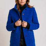 Siiri - Jacke mit klarer Form