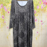 ELOWEN | MIDI-LÄNGE CASUAL-KLEID MIT LANGEN ÄRMELN