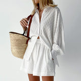 Heta - Leichte Bluse und Shorts