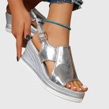 Aada Orthopädische Sandalen