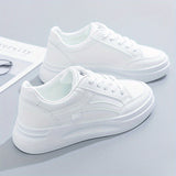 Stylische weiße Sneaker mit leichtem Komfort