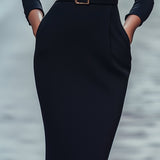 Iara - Formschönes Schwarzes Kleid
