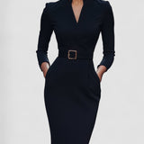 Iara - Formschönes Schwarzes Kleid