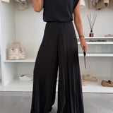 Sonja - Elegantes Plissee-Outfit