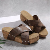 Aamu Wedge Sandalen